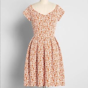 NWT ModCloth Tangerine Dress 🧡
